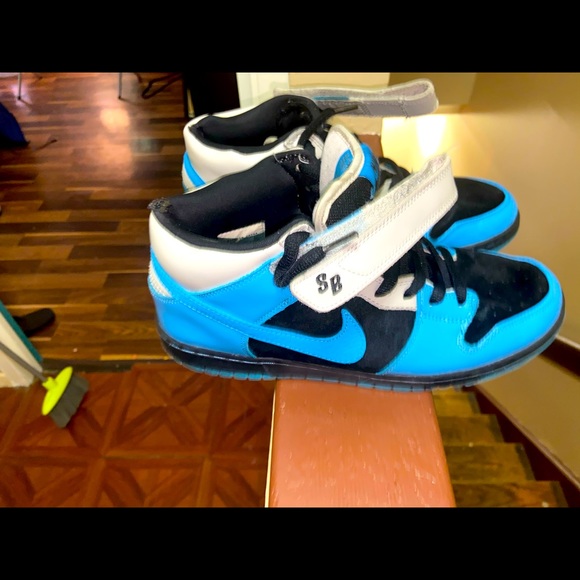 Nike Shoes Nike Sb Dunk Mid Aqua Fuel Poshmark